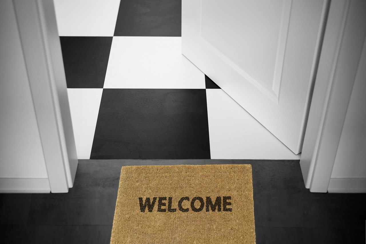 Making DIY Handmade Doormats for Your Home